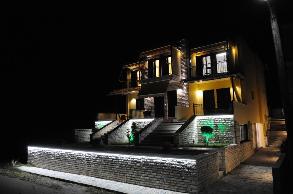 Koronisia Apartments 部屋 写真