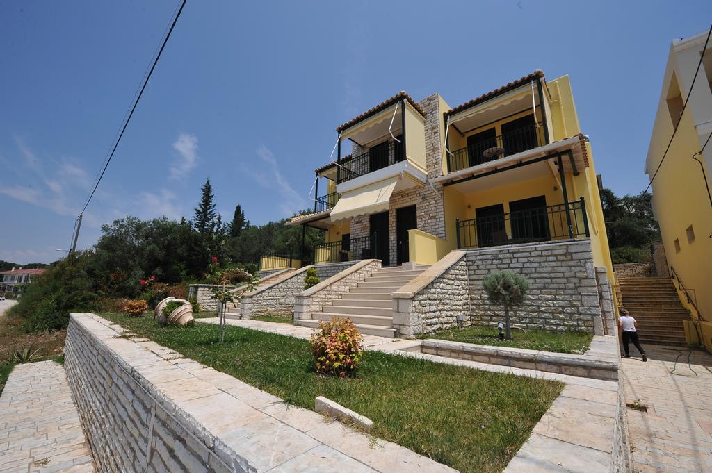 Koronisia Apartments 部屋 写真